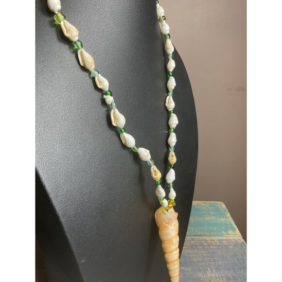 Shell & Beaded Necklace With Conch Pendant & Lobster Clasp - Picture 3 of 4